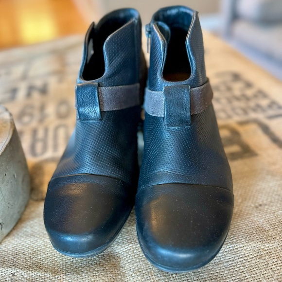 Naot Ankle Boots - Picture 7 of 10